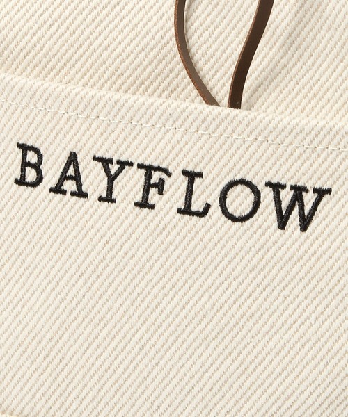 BAYFLOW（ベイフロー）の「RECOVERコンチョロゴトート M（トートバッグ・レディース・アイボリー/ネイビー・FREE）」の18枚目の写真