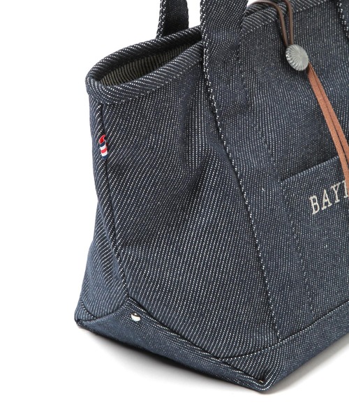 BAYFLOW（ベイフロー）の「RECOVERコンチョロゴトート M（トートバッグ・レディース・アイボリー/ネイビー・FREE）」の21枚目の写真