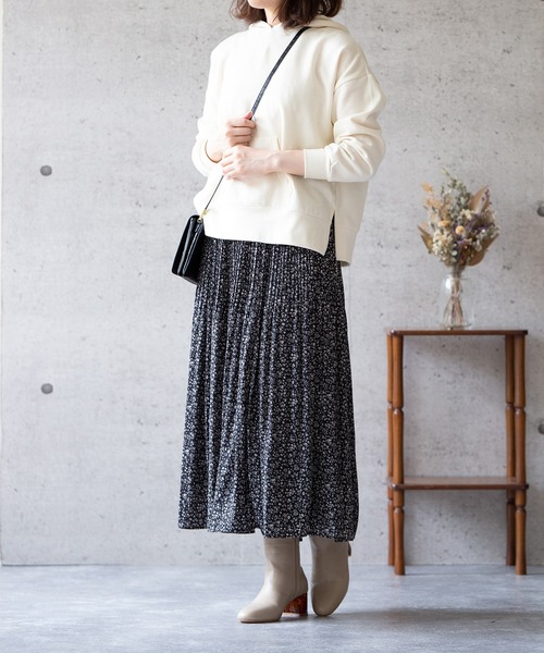 menue(メヌエ)の「クリアヒールシンプルブーツ(ブーツ・レディース・ブラック/ベージュ系その他・LL/3L/S/M/L/XS)」の5枚目の写真