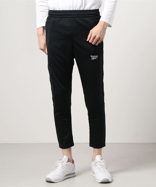 Reebok(リーボック)の「クラシックス リニア トラック パンツ / Classics Linear Track Pants(スウェットパンツ・メンズ・ブラック/ネイビー・XXX-LARGE/LARGE/SMALL/XX-LARGE/MEDIUM/X-LARGE)」の13枚目の写真