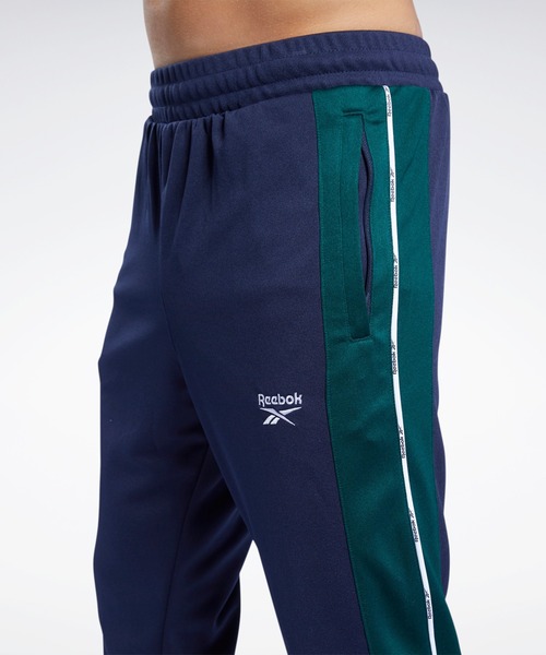 Reebok(リーボック)の「クラシックス リニア トラック パンツ / Classics Linear Track Pants(スウェットパンツ・メンズ・ブラック/ネイビー・XXX-LARGE/LARGE/SMALL/XX-LARGE/MEDIUM/X-LARGE)」の10枚目の写真