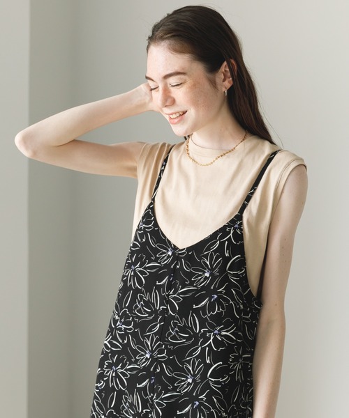 koe（コエ）の「抗菌防臭オーガニックコットンノースリープTシャツ＊（Tシャツ/カットソー・レディース・ピンク/ライトベージュ/ライトカーキ/ライトグレー/ホワイト/イエロー/ブラック/サックスブルー・MEDIUM/LARGE）」の4枚目の写真