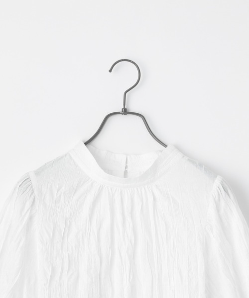 PAGEBOY(ページボーイ)の「ボリュームスリーブブラウス(半袖)【ボリューム袖/2WAY】(シャツ/ブラウス・レディース・ブラック/グレイッシュベージュ/オフホワイト/オリーブ・FREE)」の11枚目の写真