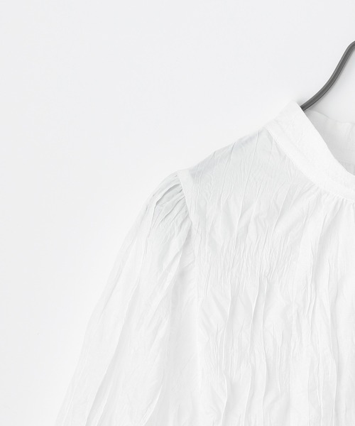 PAGEBOY(ページボーイ)の「ボリュームスリーブブラウス(半袖)【ボリューム袖/2WAY】(シャツ/ブラウス・レディース・ブラック/グレイッシュベージュ/オフホワイト/オリーブ・FREE)」の17枚目の写真