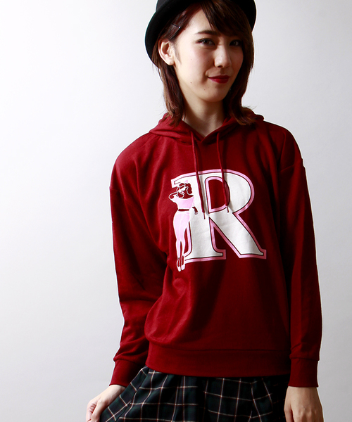 WEGO（ウィゴー）の「WEGO/イニシャルガールプルパーカー（パーカー・レディース・ホワイト/ブラック/ネイビー/ワイン・FREE）」の4枚目の写真