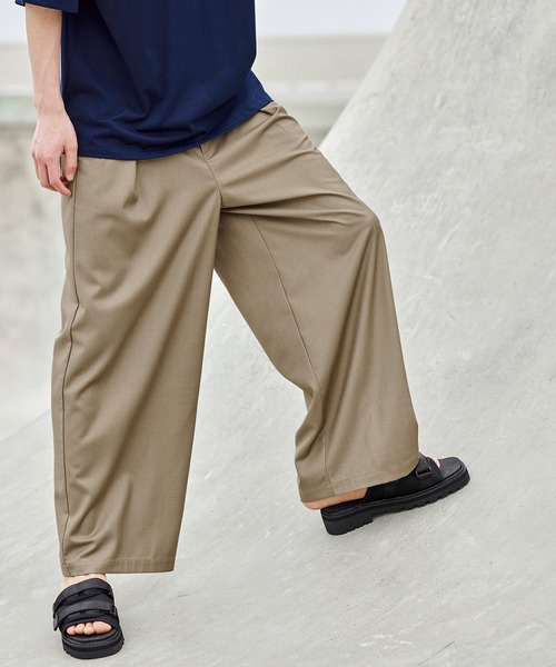 act'm(アクトム)の「TRタックワイドストレートスラックスパンツ(スラックス・メンズ・ブラック/モカ/グレイッシュベージュ/ライトブルーグレー・S/M/L)」の13枚目の写真