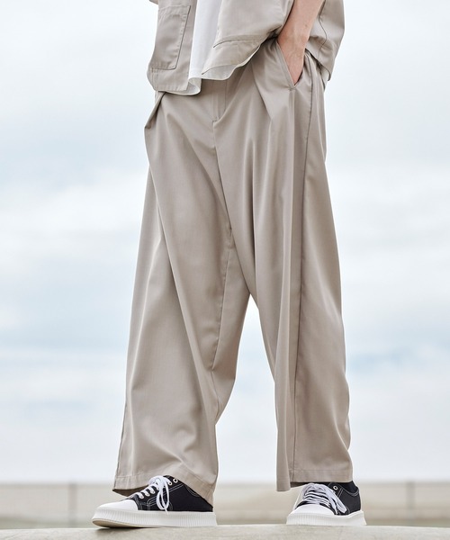 act'm(アクトム)の「TRタックワイドストレートスラックスパンツ(スラックス・メンズ・ブラック/モカ/グレイッシュベージュ/ライトブルーグレー・S/M/L)」の19枚目の写真