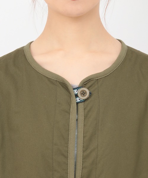 チチカカ（チチカカ）の「リバーシブルミリタリーコート（ノーカラーコート・レディース・ベージュ/カーキ・FREE）」の19枚目の写真