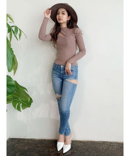 GYDA（ジェイダ）の「SIDE RIPPED スキニーデニムPT（デニムパンツ・レディース・ライトブルー/ブルー・SMALL/MEDIUM/LARGE/X-SMALL/X-LARGE）」の14枚目の写真