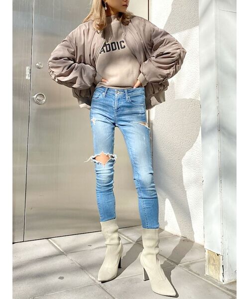 GYDA（ジェイダ）の「SIDE RIPPED スキニーデニムPT（デニムパンツ・レディース・ライトブルー/ブルー・SMALL/MEDIUM/LARGE/X-SMALL/X-LARGE）」の6枚目の写真