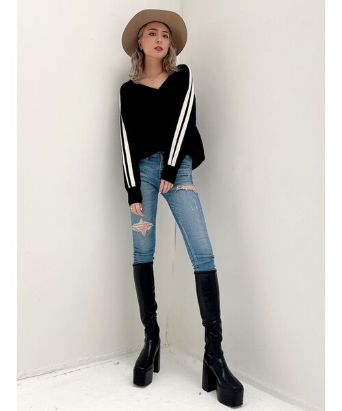 GYDA（ジェイダ）の「SIDE RIPPED スキニーデニムPT（デニムパンツ・レディース・ライトブルー/ブルー・SMALL/MEDIUM/LARGE/X-SMALL/X-LARGE）」の5枚目の写真