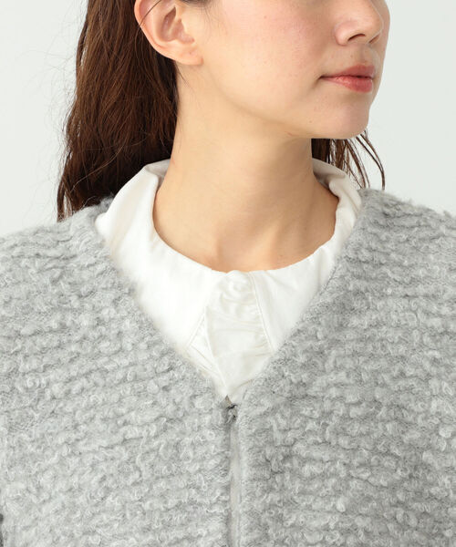CAROLINA GLASER（カロリナ グレイサー）の「CAROLINA GLASER / ループニット カーディガン（ニット/セーター・レディース・ベージュ/グレー・ONE SIZE）」の8枚目の写真