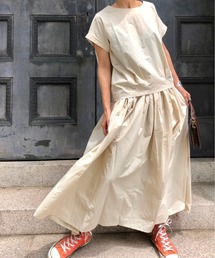 pullover + Volume gather skirt setup dress