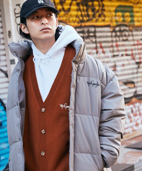 Mark Gonzales(マーク・ゴンザレス)の「Mark Gonzales/マークゴンザレス MONO-MART別注 ロゴ刺繍 ビッグシルエット ボリュームニットカーディガン(カーディガン/ボレロ・メンズ・チャコールグレー/ブラック/ダークブラウン/イエロー/オレンジ/ブルー/アイボリー/グリーン系その他・M/L)」の11枚目の写真