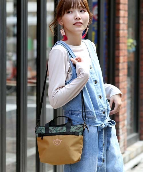 チチカカ（チチカカ）の「ペアポーチショルダーバッグ（ショルダーバッグ・レディース・ブラック/パープル/キャメル・FREE）」の19枚目の写真