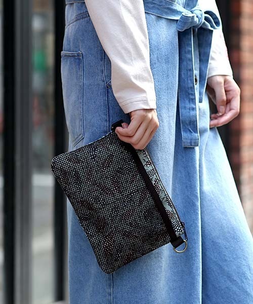 チチカカ（チチカカ）の「ペアポーチショルダーバッグ（ショルダーバッグ・レディース・ブラック/パープル/キャメル・FREE）」の21枚目の写真