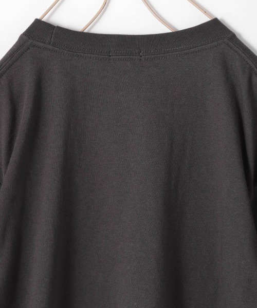 LOWRYS FARM(ローリーズファーム)の「カレッジロゴTシャツ 956756(Tシャツ/カットソー・キッズ・チャコールグレー/オフホワイト/グリーン/アイボリー・110cm/120cm/130cm)」の19枚目の写真