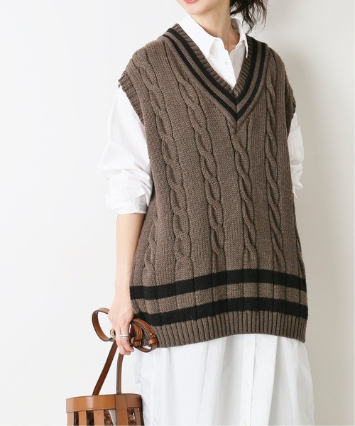 SLOBE IENA（スローブイエナ）の「【Oldderby Knitwear 】チルデンベスト◆（ベスト・レディース・ベージュ/ブラウン・FREE）」の15枚目の写真