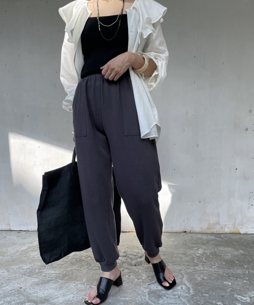 Omekashi(オメカシ)の「スウェットパンツ(スウェットパンツ・レディース・グレー/ベージュ/チャコールグレー・FREE)」の2枚目の写真