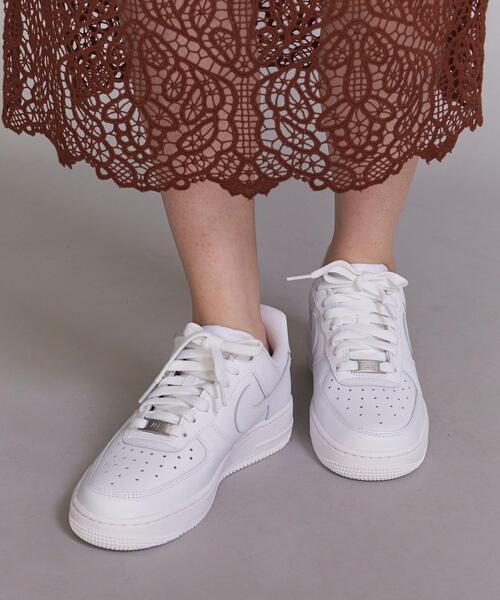 NIKE（ナイキ）の「＜NIKE（ナイキ）＞ウィメンズ AIR FORCE 1' 07 エアフォースワン'07/スニーカー（スニーカー・レディース・ホワイト・23cm/23.5cm/24cm/24.5cm/25cm）」の9枚目の写真