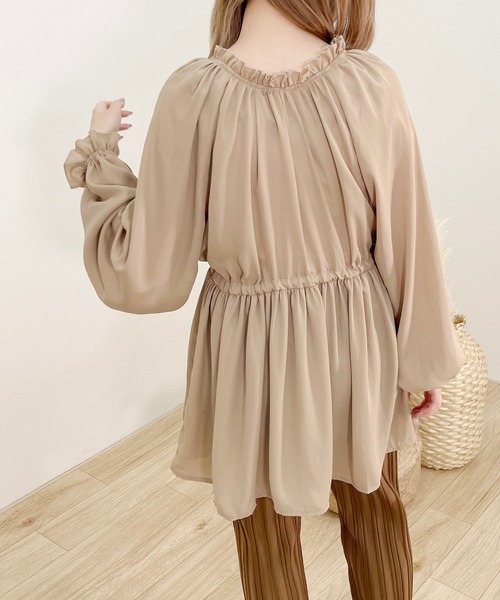 apres jour clair（アプレジュールクレア）の「【apres jour clair】フリル襟ドロストチュニック【ZOZOTOWN限定アイテム】（シャツ/ブラウス・レディース・ベージュ/アイボリー・X-LARGE/フリー）」の17枚目の写真