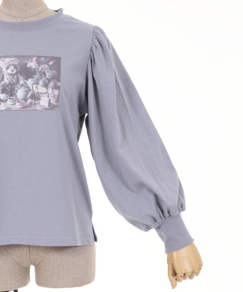 axes femme POETIQUE(アクシーズファムポエティック)の「おかしなお茶会長袖Tシャツ(Tシャツ/カットソー・レディース・ラベンダー/グレイッシュベージュ/ブルー・MEDIUM)」の14枚目の写真