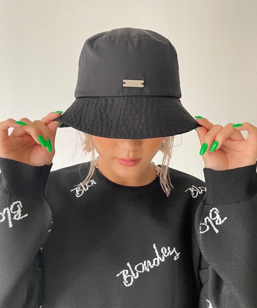 BLONDEY（ブロンディ）の「プレート付きバケットハット（ハット・レディース・ブラック・FREE）」の17枚目の写真