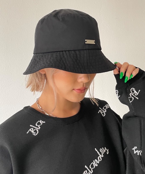 BLONDEY（ブロンディ）の「プレート付きバケットハット（ハット・レディース・ブラック・FREE）」の19枚目の写真