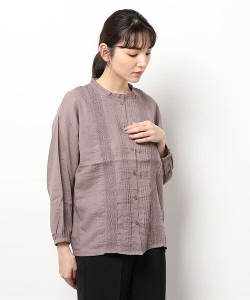 Samansa Mos2 blue(サマンサモスモスブルー)の「レースピンタックブラウス(シャツ/ブラウス・レディース・グレー/チャコール/キナリ・フリ-)」の6枚目の写真