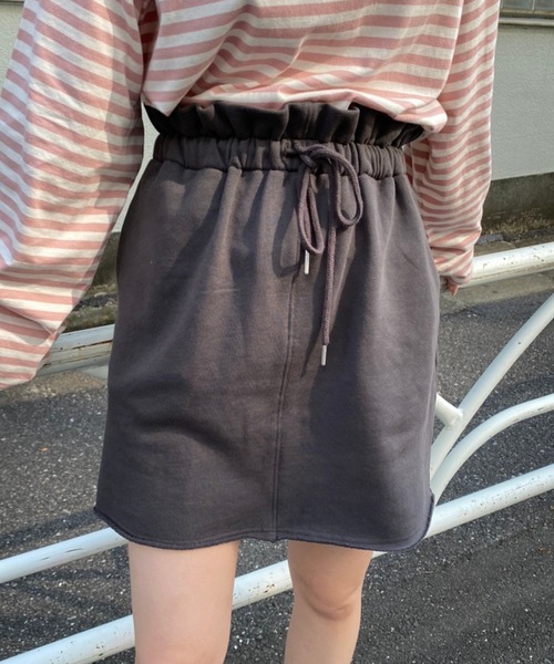 one after another NICE CLAUP（ワンアフターアナザーナイスクラップ）の「裏毛ミニスカート（スカート・レディース・アイボリー/スミクロ/ベージュ/ピンク/サックスブルー/グリーン・FREE）」の8枚目の写真