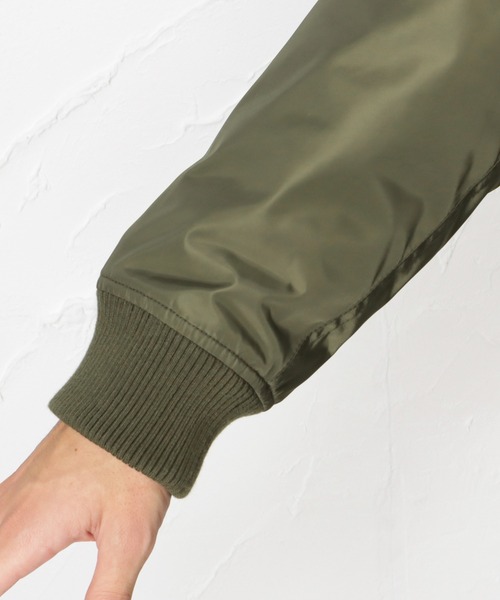 NAVY(ネイビー)の「MA-1タイプブルゾン 中綿ジャケット(MA-1・メンズ・ブラック/グレー/カーキ・M/L/XL/XXL)」の15枚目の写真