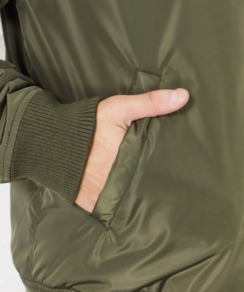 NAVY(ネイビー)の「MA-1タイプブルゾン 中綿ジャケット(MA-1・メンズ・ブラック/グレー/カーキ・M/L/XL/XXL)」の17枚目の写真