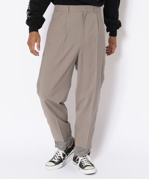 LUSOR（ルーソル）の「LUSOR（ルーソル）WOOL ZIP SLACKS（その他パンツ・メンズ・ブラック/グレー・SMALL/MEDIUM）」の2枚目の写真