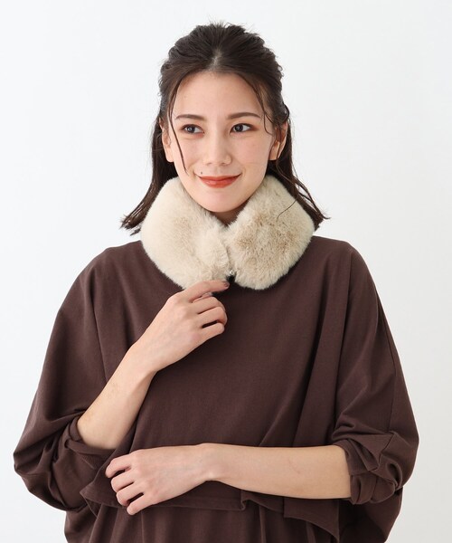 DRESKIP(ドレスキップ)の「◆【マグネット】フェイクファーティペット(ストール/ショール・レディース・グレー/ブラウン系その他/ライトベージュ/グレー系・00)」の8枚目の写真