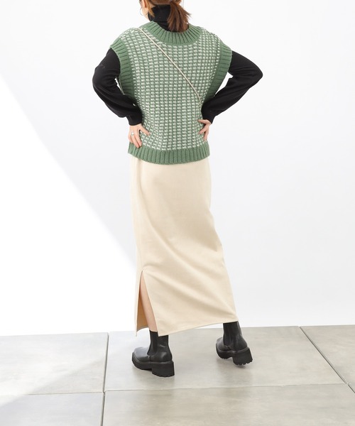 COLONY 2139（コロニートゥーワンスリーナイン）の「【TV媒体紹介商品】フェイクスエードハイウエストナロースカート（スカート・レディース・ベージュ/ベージュ系その他/グリーン/グリーン系その他/ブルー・SMALL/MEDIUM）」の6枚目の写真