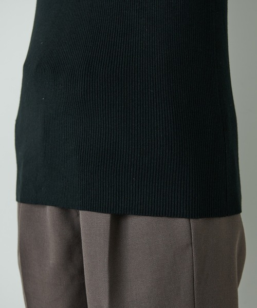 Lui's（ルイス）の「スリムタートルニット（ニット/セーター・メンズ・ホワイト/ブラック/ベージュ/ボルドー・SMALL/MEDIUM）」の19枚目の写真