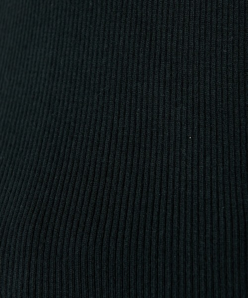 Lui's（ルイス）の「スリムタートルニット（ニット/セーター・メンズ・ホワイト/ブラック/ベージュ/ボルドー・SMALL/MEDIUM）」の20枚目の写真