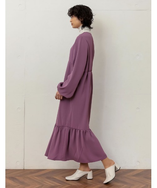 キーネックストレッチティアードワンピース