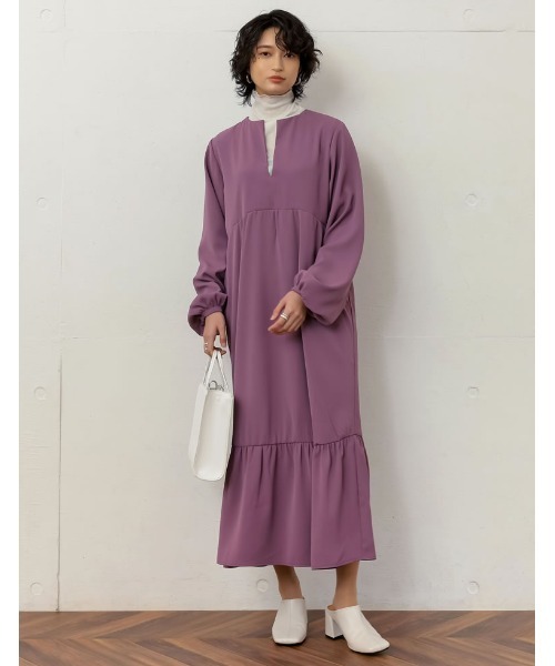 キーネックストレッチティアードワンピース
