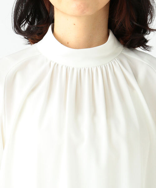 Demi-Luxe BEAMS(デミルクス ビームス)の「Demi-Luxe BEAMS / スタンドネック プルオーバー 22FO(シャツ/ブラウス・レディース・ホワイト・38/36/40)」の13枚目の写真