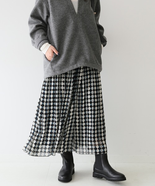 SLOBE IENA(スローブイエナ)の「Geometricランダムプリーツスカート【ウエストゴム】◆(スカート・レディース・ブラウン/ブラック系その他・FREE)」の12枚目の写真