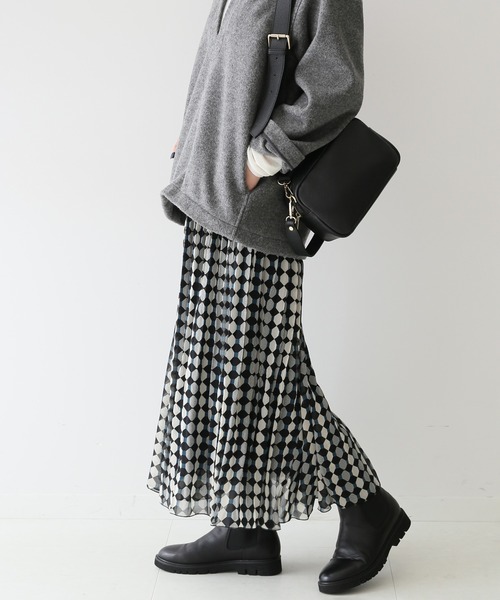 SLOBE IENA(スローブイエナ)の「Geometricランダムプリーツスカート【ウエストゴム】◆(スカート・レディース・ブラウン/ブラック系その他・FREE)」の17枚目の写真