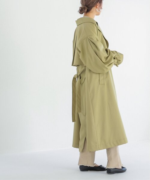 RAY CASSIN（レイカズン）の「ボリュームトレンチコート（トレンチコート・レディース・グリーン/オレンジ/グレイッシュベージュ/ベージュ・FREE）」の6枚目の写真