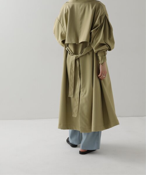 RAY CASSIN（レイカズン）の「ボリュームトレンチコート（トレンチコート・レディース・グリーン/オレンジ/グレイッシュベージュ/ベージュ・FREE）」の9枚目の写真