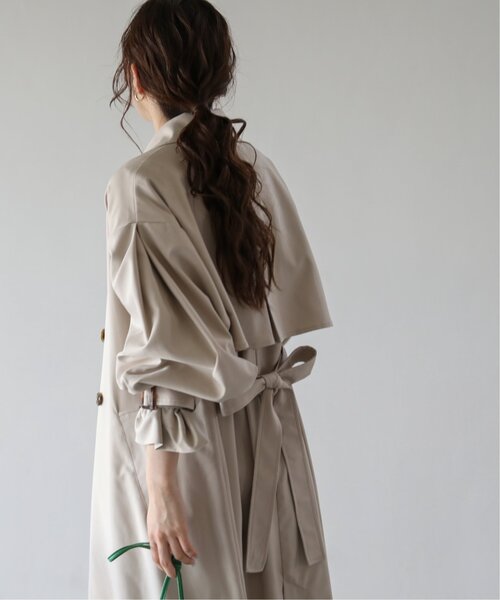 RAY CASSIN（レイカズン）の「ボリュームトレンチコート（トレンチコート・レディース・グリーン/オレンジ/グレイッシュベージュ/ベージュ・FREE）」の14枚目の写真