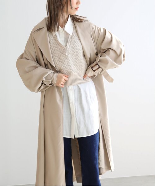 RAY CASSIN（レイカズン）の「ボリュームトレンチコート（トレンチコート・レディース・グリーン/オレンジ/グレイッシュベージュ/ベージュ・FREE）」の16枚目の写真