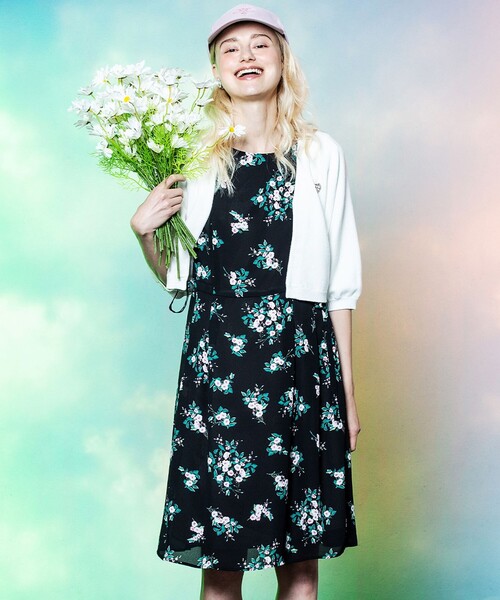 TOCCA（トッカ）の「【WEB限定】【洗える！】CHEERFUL JOY BOUQUET DRESS ドレス（ワンピース・レディース・ブラック系7/ライラック系7・2/0/4/6）」の5枚目の写真