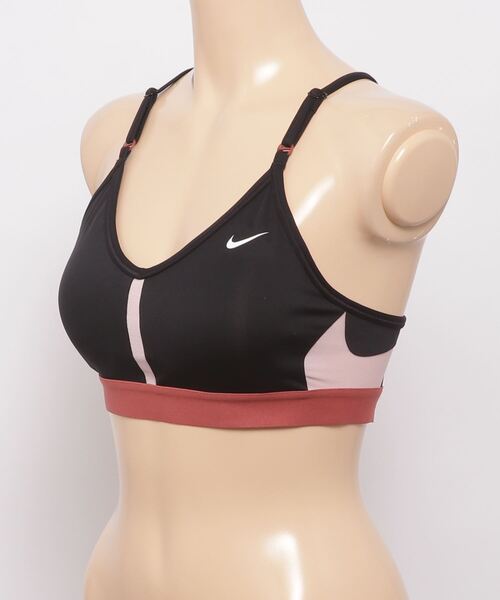 NIKE（ナイキ）の「NIKE/ナイキ ウィメンズ Vネック インディ ブラ（スポーツブラ・レディース・ブラック/パープル・S/L/M）」の3枚目の写真