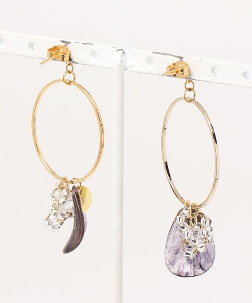 tone（トーン）の「【PetitBonheur accessories】フラワーペタル（ピアス（両耳用）・レディース・パープル・FREE）」の2枚目の写真