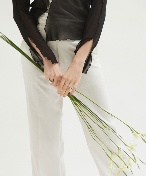 Keeepy(キーピー)の「【Keeepy】tulle diagonal button design ensemble pullover with tank top(Tシャツ/カットソー・レディース・ブラック/ブラック系その他・FREE)」の10枚目の写真